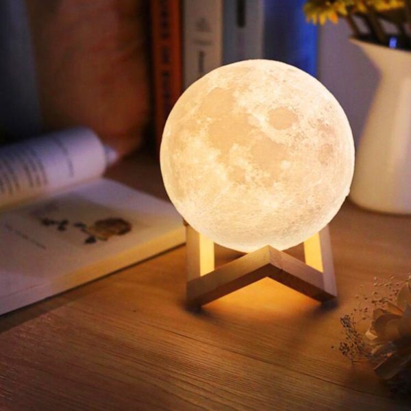 Luminária Lua Cheia 3D de 15cm Abajur Decorativa Usb Com Suporte